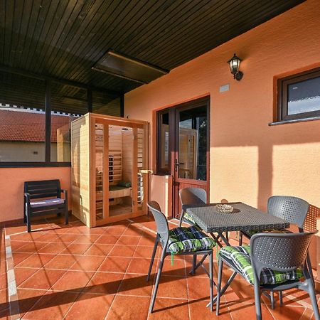 Juras Country House, Bazen, Sauna ,Hot Tube,Vrt Sveti Ivan Zelina Exterior photo