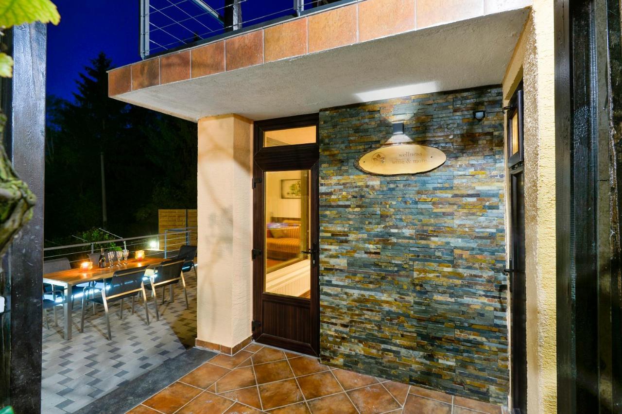 Juras Country House, Bazen, Sauna ,Hot Tube,Vrt Sveti Ivan Zelina Exterior photo